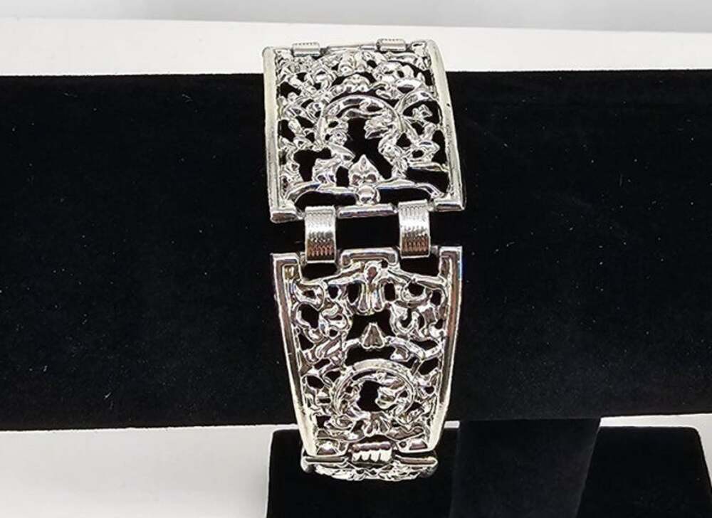 Vintage Silver Tone Filigree Panel Link Bracelet Wide Openwork Mid Century Retro
